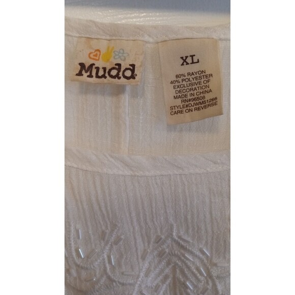 Mudd white 3/4 Sleeve beaded swoop neck gathered hem bottom blouse - Picture 6 of 6